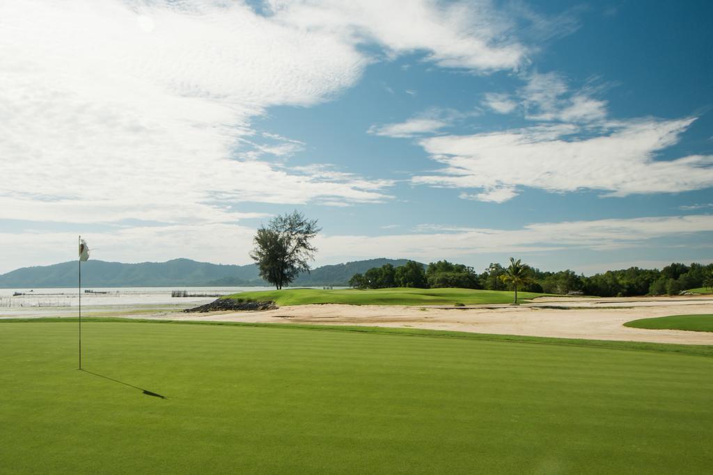 Mission Hills Phuket Golf Resort-sha Extra Resort 5*