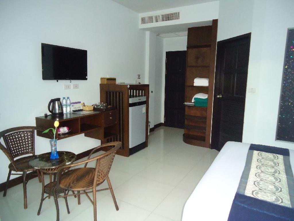 Puding World 3* Kata Beach (Phuket)