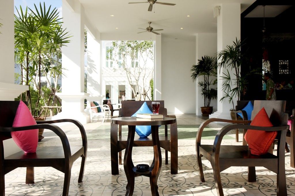 Hotel The Old Phuket - - Sha