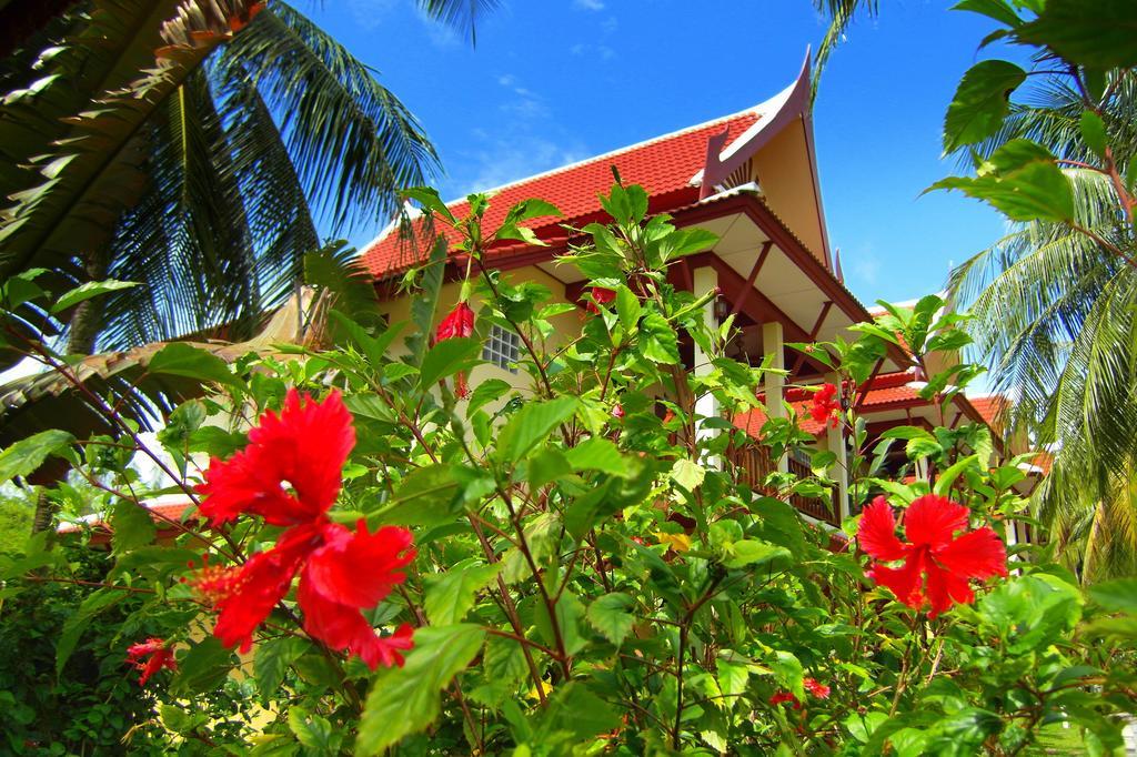 Palm Village 3* Rawai