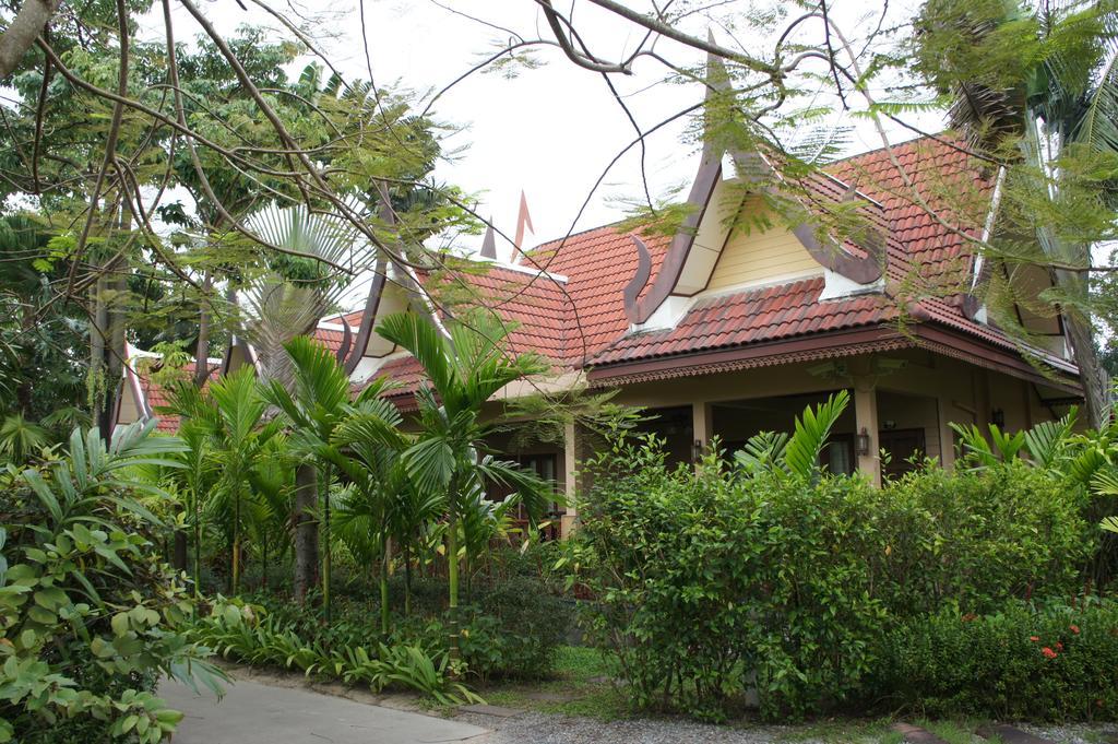 Palm Village Resort