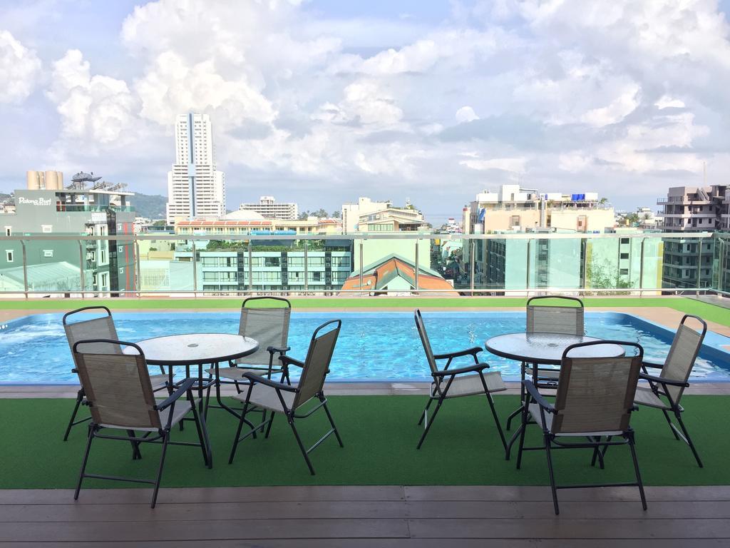 Hotel Dsure Phuket 4*