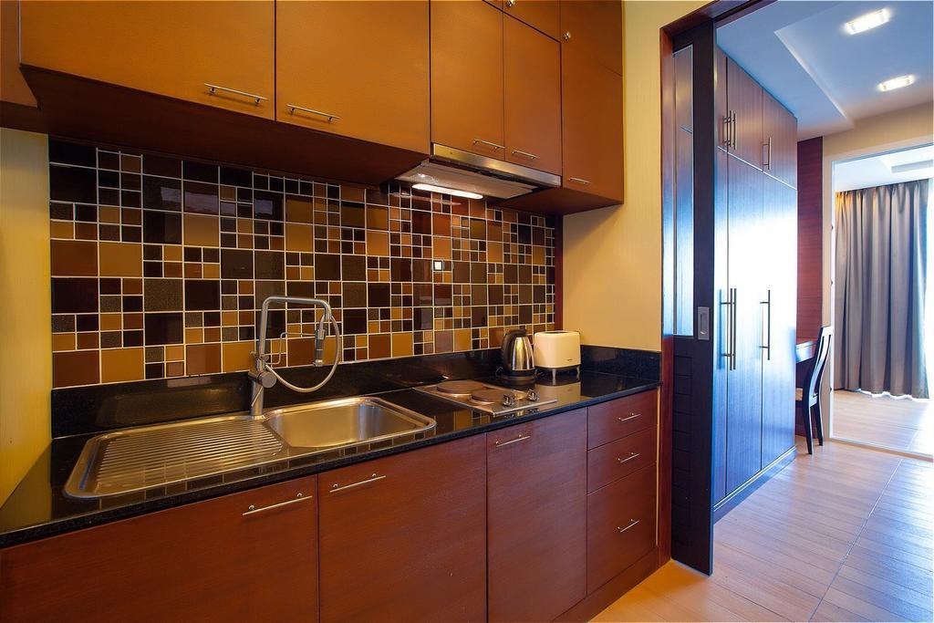 Sea & Sky Condominium By Ekaterina *