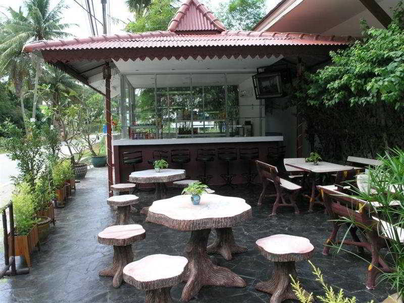 Kamala Beach 2*