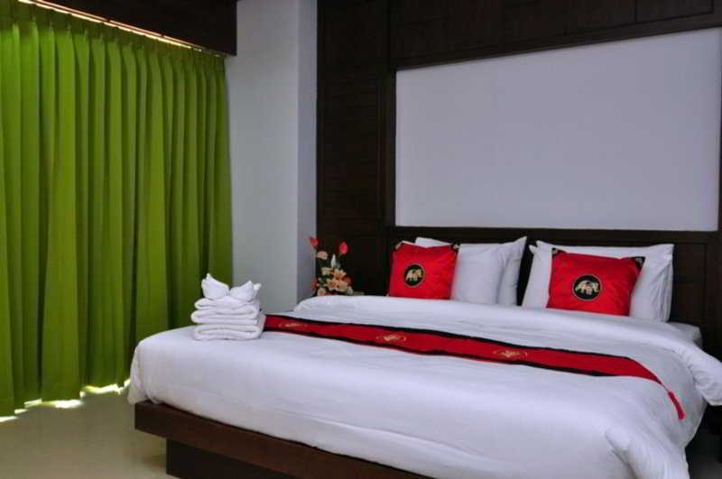 Yk Patong Resort 2*
