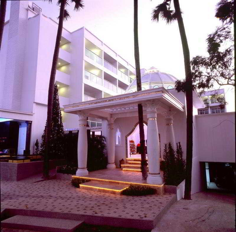 Resort Chanalai Romantica - Adults Only, Kata Beach (Phuket)