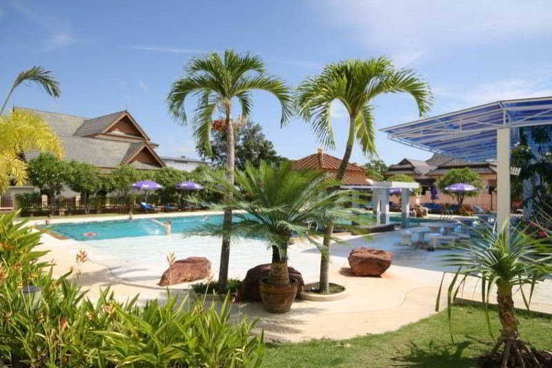 Chalong Beach Hotel Phuket Resort 3*