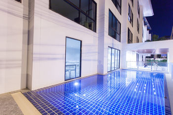 Hotel The Pillow Phuket Rawai