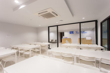Hotel The Pillow Phuket 3*