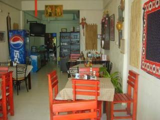 Pineapple Guest house Karon