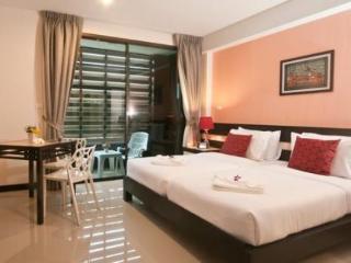 Oyo 358 Rattana Thalang Hotel 2*