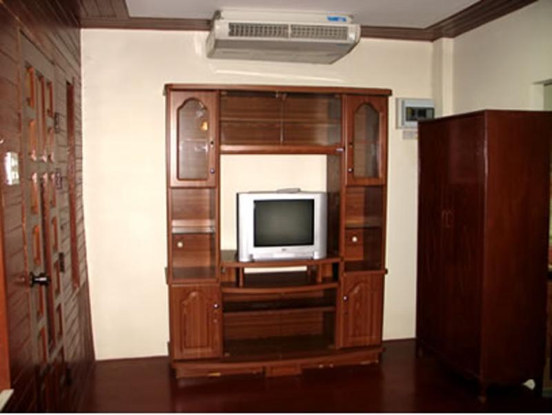 Hotel Baan Veerakit 4*