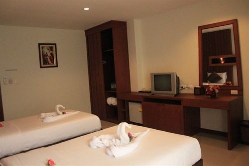Hotel Deva Patong 3*
