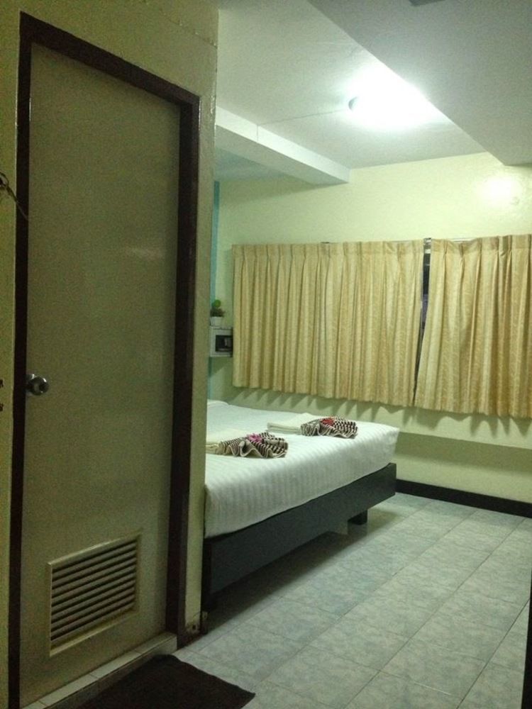 Ash Guest house *