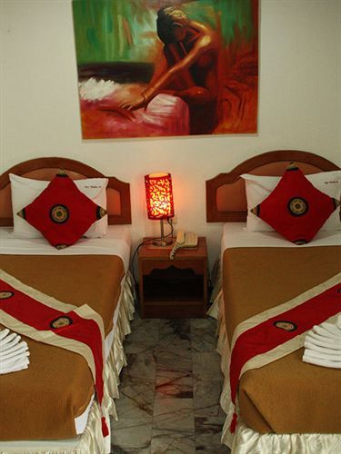 Paradise Resortel 2*