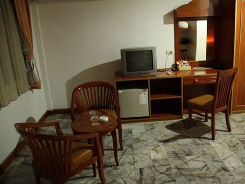 Hotel Paradise Resortel