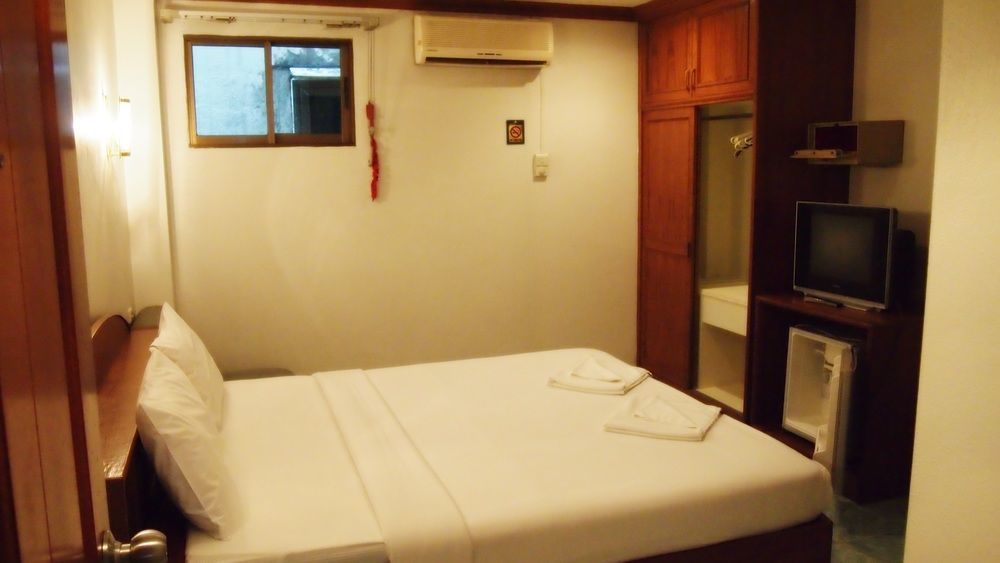 Break Point Guest house Patong