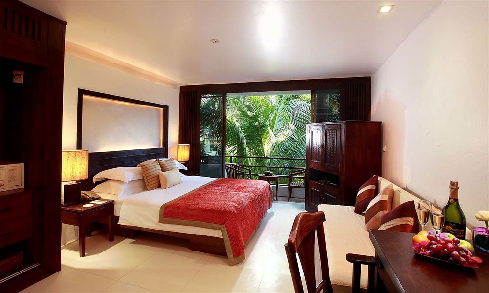 Hotel Safari - Sha Extra Patong