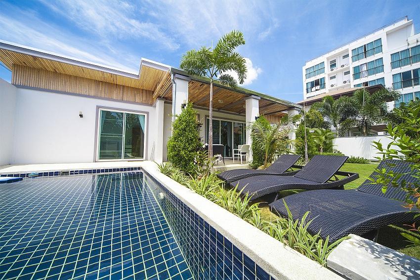 Cheloni 2 Bedrooms * Kamala Beach