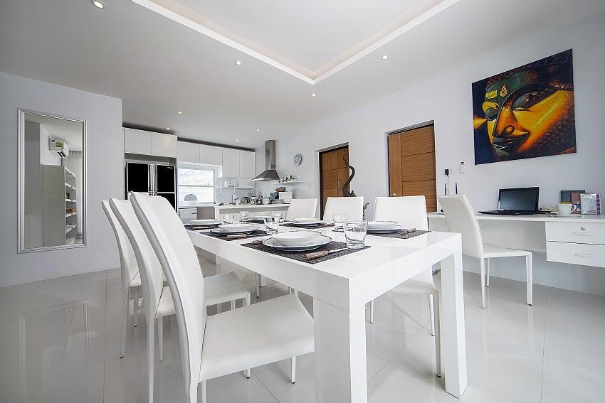 Cheloni 2 Bedrooms