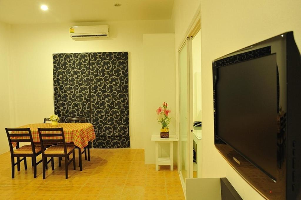 Clear House Phuket Hotel