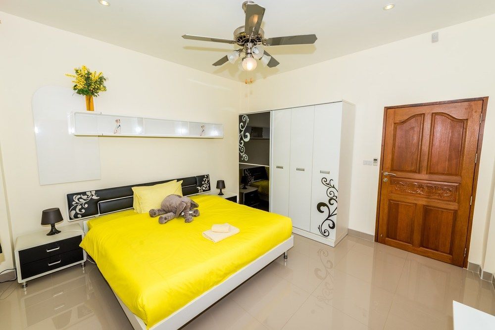 Villa Platinum 10 *