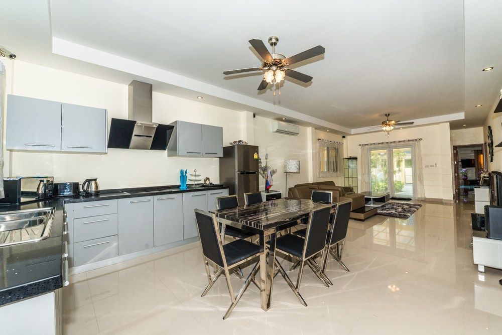 Platinum 10 Villa