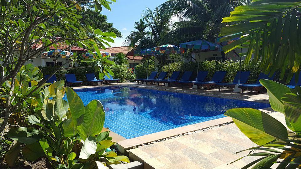 Resort Bangtao Varee