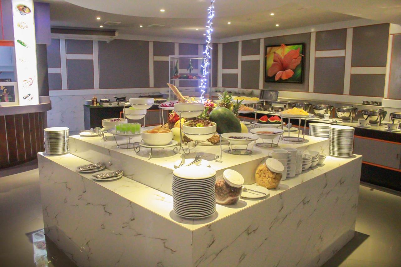 Chabana Hotel 4*