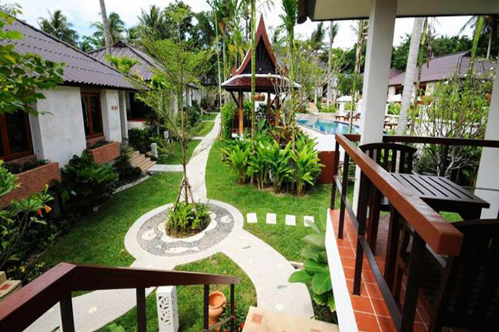 Cocoville Phuket - Sha 3* Chalong