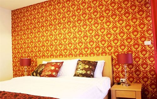 Le Desir Resortel Chalong