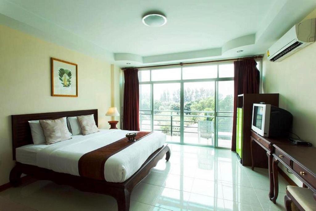 Chill Aparthotel