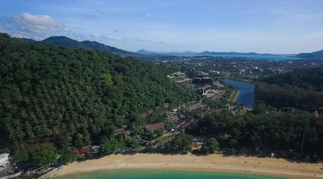 Seasons Naiharn Phuket Hotel Nai Harn