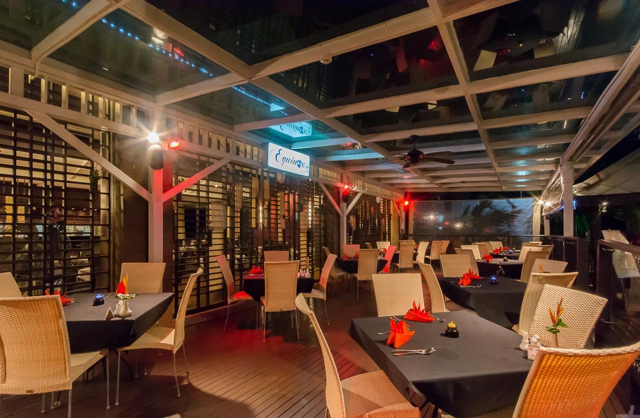 Hotel Seasons Naiharn Phuket Nai Harn