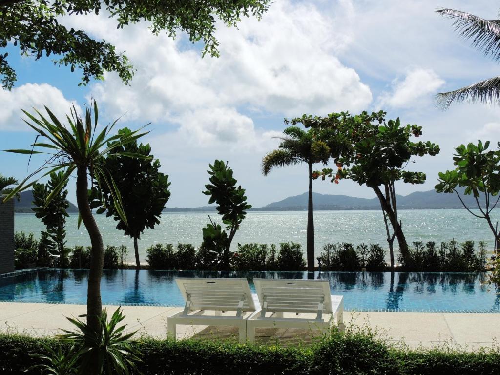 Villa Davina Homes *