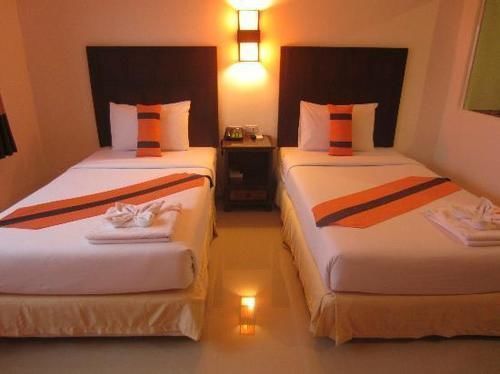 Hotel Oyo 126 Station House 2*