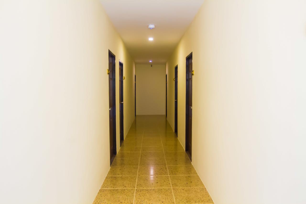 Le Hua Hotel