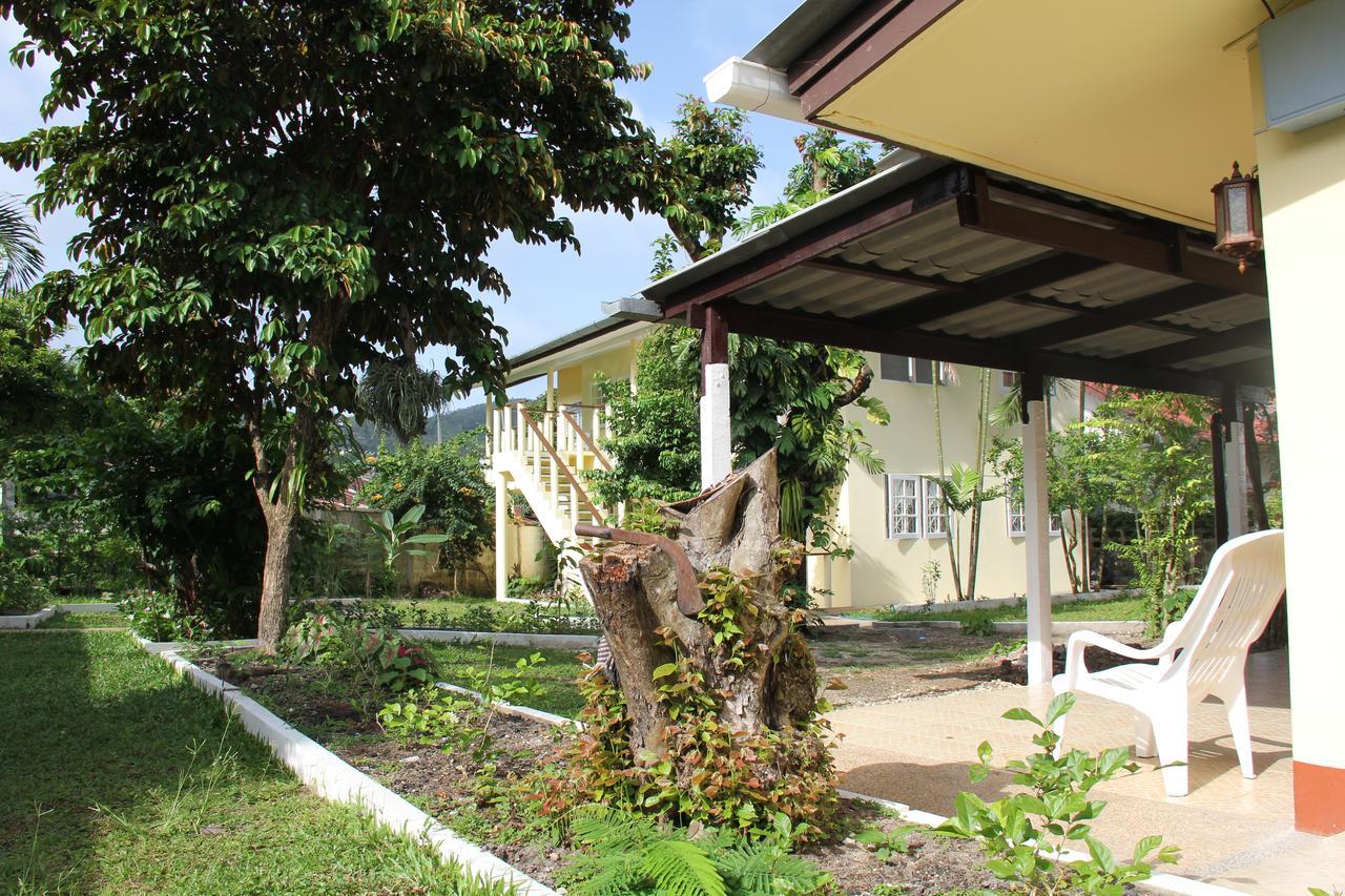 Mali Garden