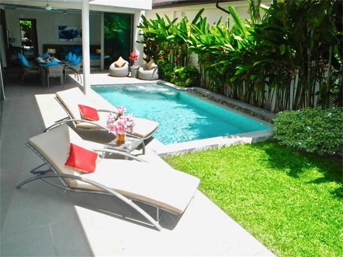 Villa Ka Rawai : Peaceful 4 Bedrooms Nai Harn