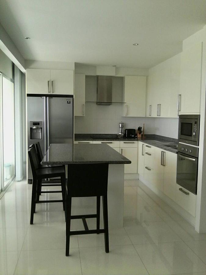 Sunset Plaza By Resava Apartment Karon