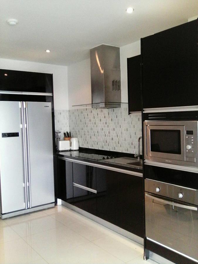 Sunset Plaza By Resava Apartment