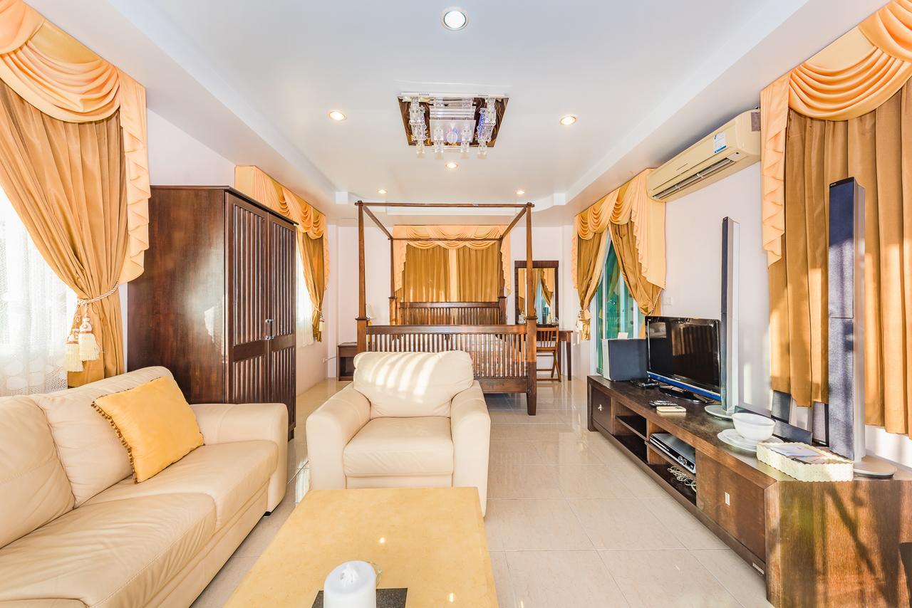 Resort Pure & Pam Village