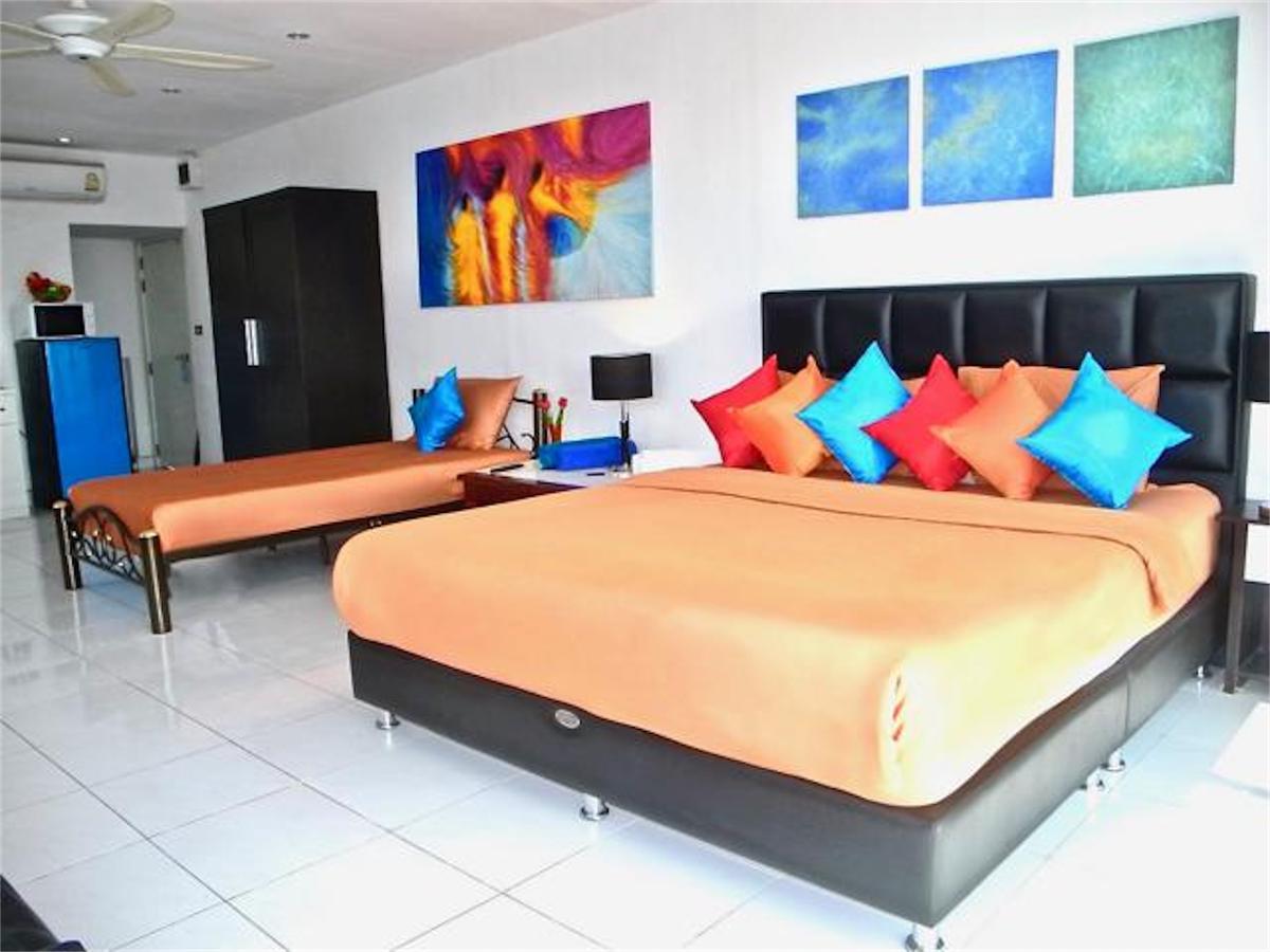 Le Versace * Patong