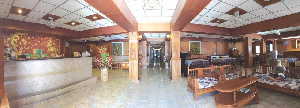 Palace Phuket Hotel 3*