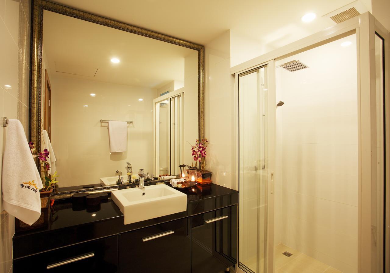 Btr Suites Aparthotel Nai Harn