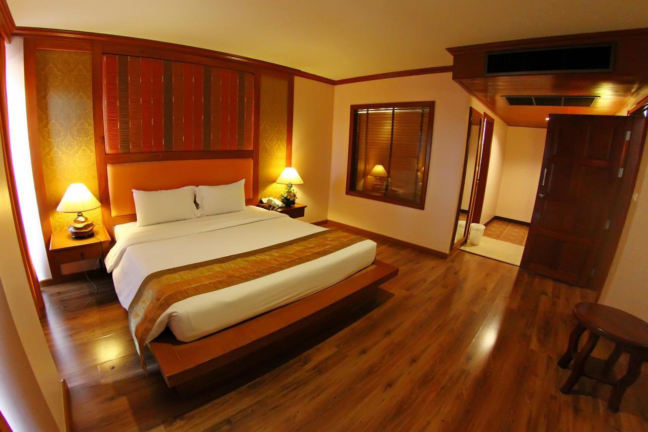 Bauman Grand 4*