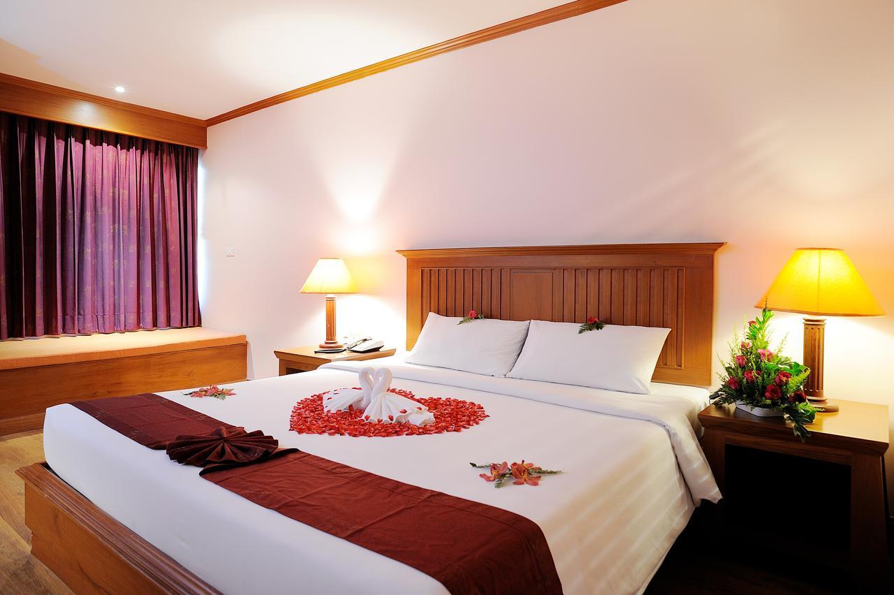 Hotel Bauman Grand Patong