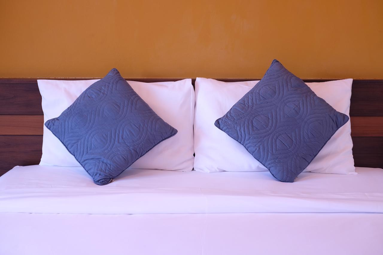 Benjamas Place Guest house 2*