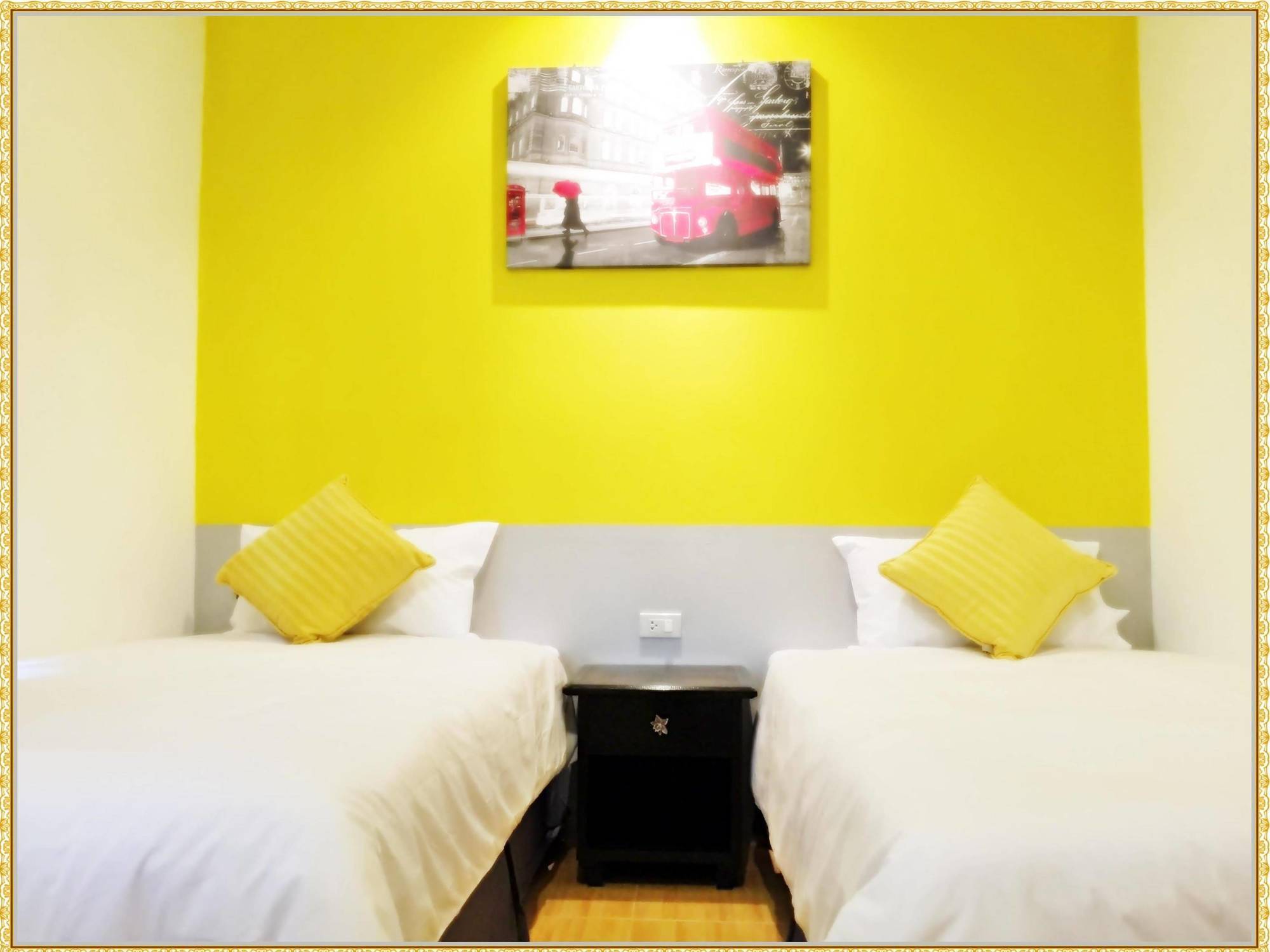 Room Hostel *