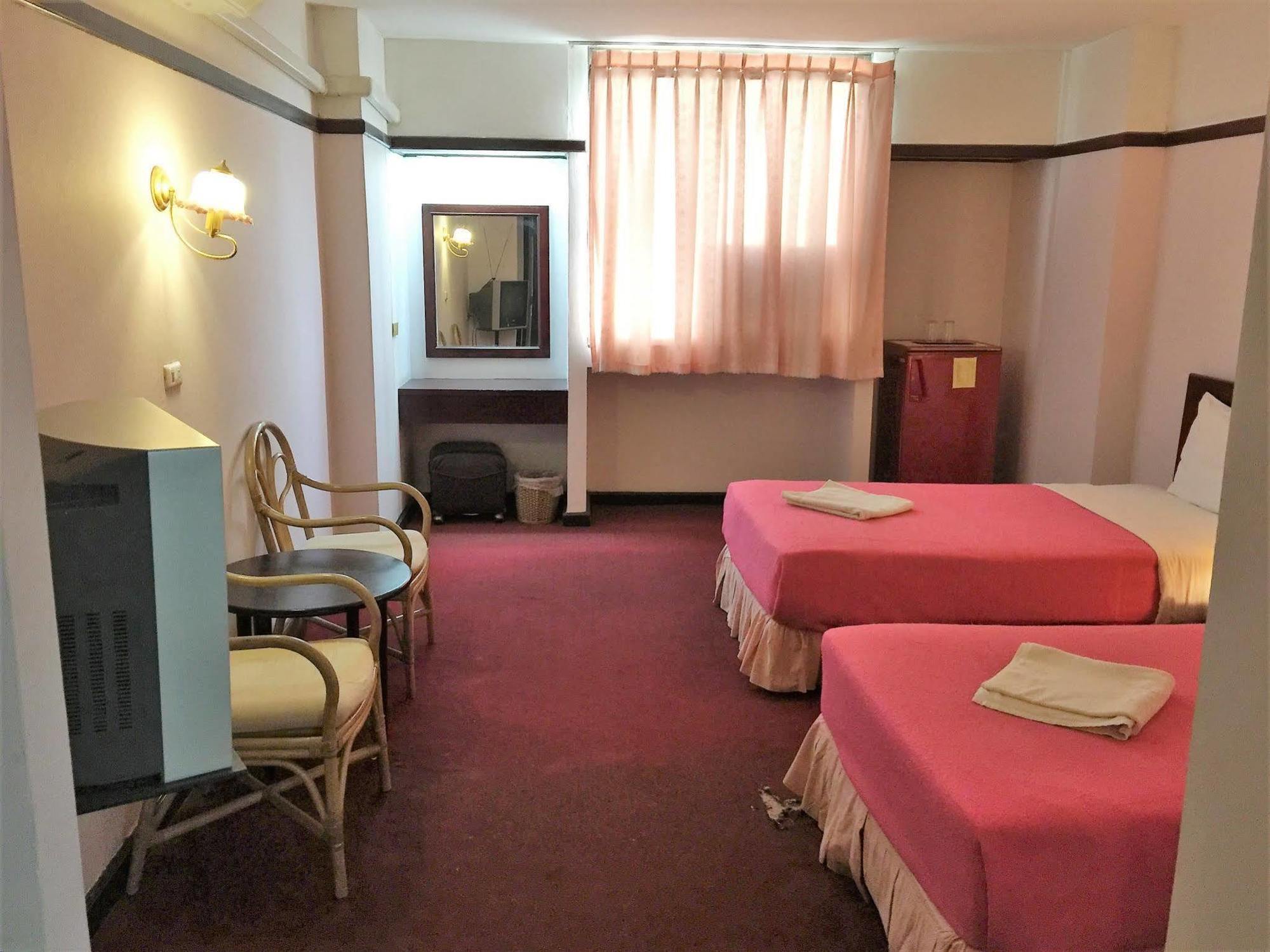 Hotel Daeng Plaza 2*
